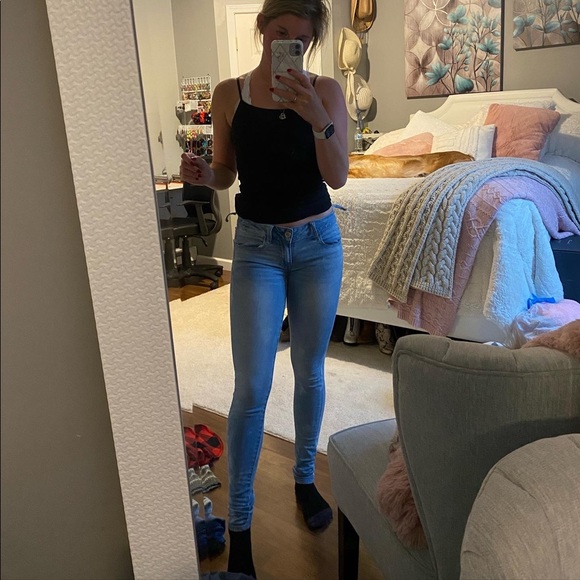 Jeans - Picture 1 of 2